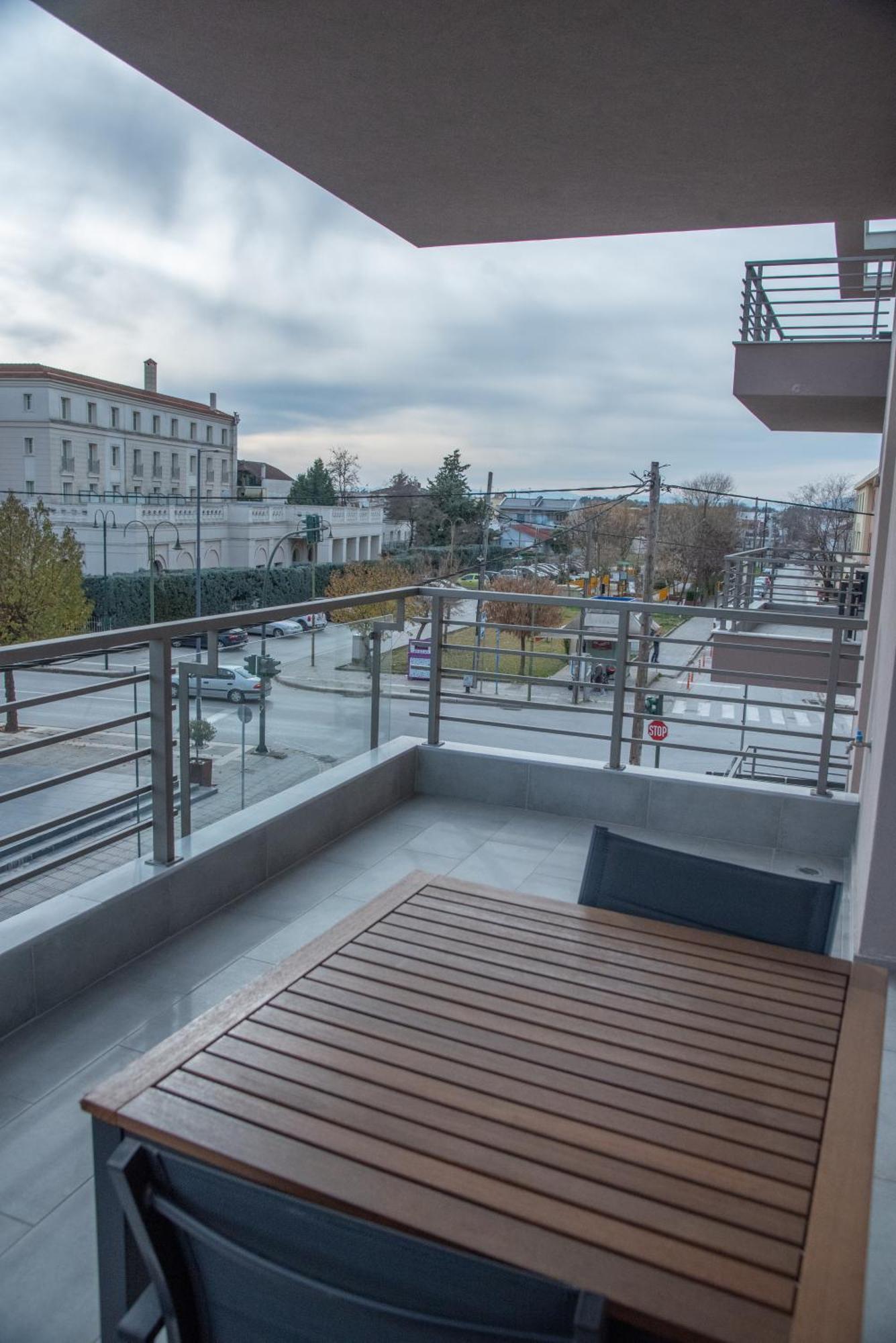 Smart Green Appartments Lárisa Eksteriør bilde